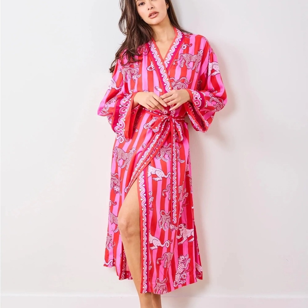 NWT Printfresh Leopard Stripes Robe in Pink Cabana - XS XXS